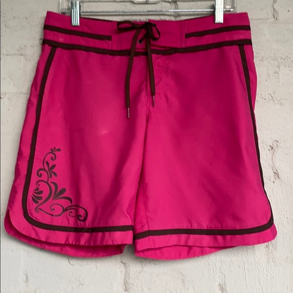 Athleta Pants - Athleta magenta/brown board shorts